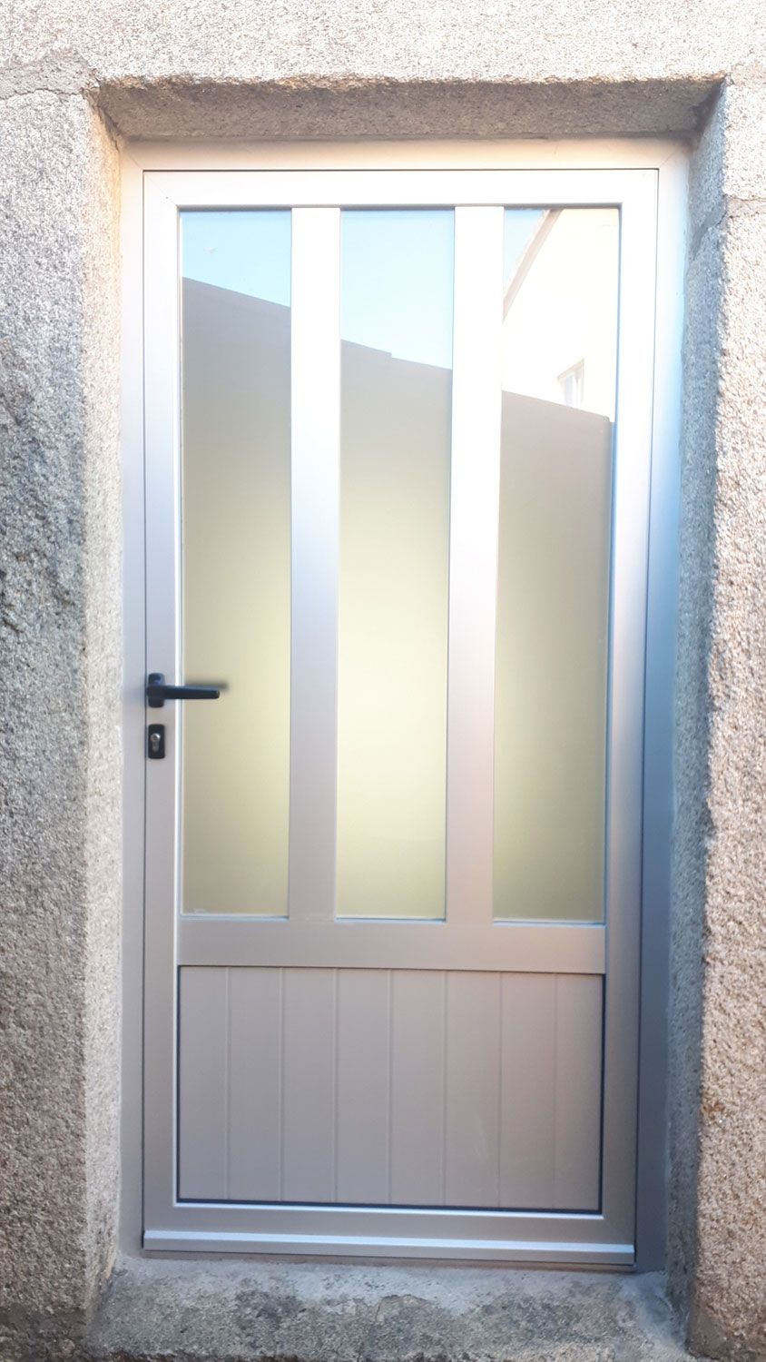 Puertas metálicas en Zamora